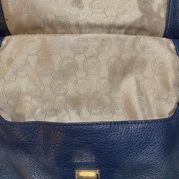 Blue Michael Kors Leather Handbag - Picture 8 of 8
